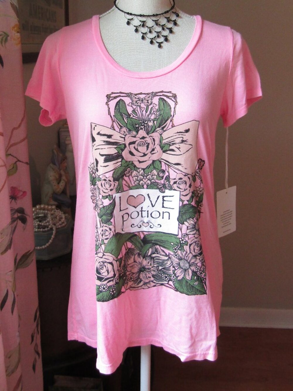 Lauren Moshi Love Potion Tee Shirt (M)